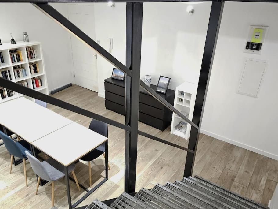 L'Atelier De La Sainte - Vieux Port Marseille Apartment Exterior photo